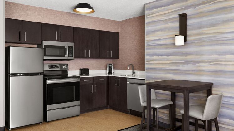 Residence Inn by Marriott Northwest Room