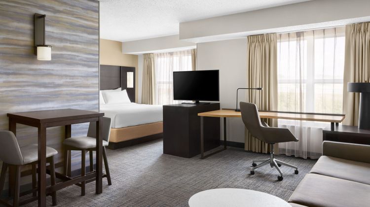 Residence Inn by Marriott Northwest Suite