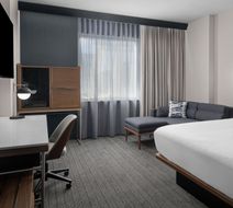 Courtyard Calgary Downtown Room