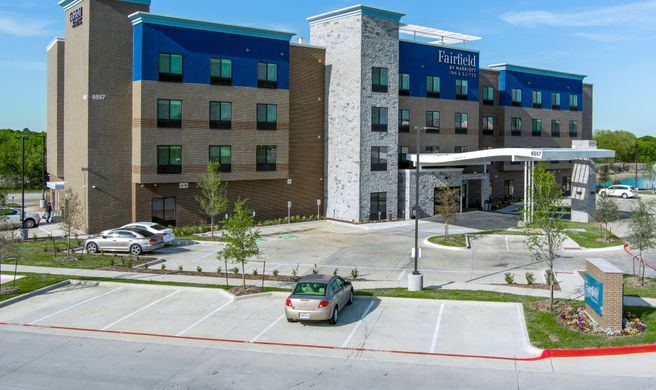 Fairfield Inn & Suites South Denton Area Exterior