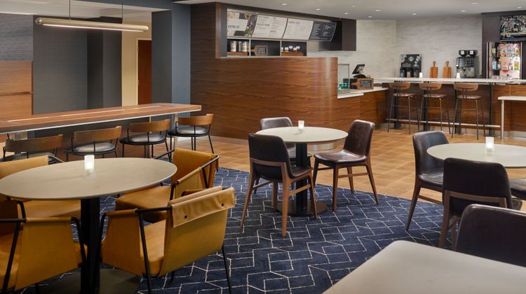 Courtyard by Marriott Atlanta Alpharetta Restaurant