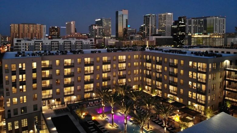 <b>Ave Phoenix Terra Exterior</b>. Images powered by <a href="https://www.leonardoworldwide.com/" title="Leonardo Worldwide" target="_blank">Leonardo</a>.