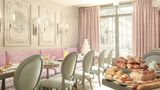 <b>La Maison Favart Restaurant</b>. Images powered by <a href="https://www.leonardoworldwide.com/" title="Leonardo Worldwide" target="_blank">Leonardo</a>.
