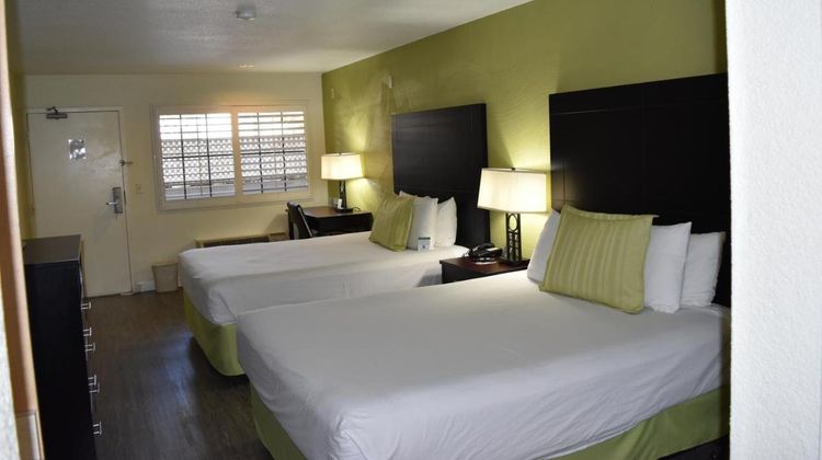Western Inn San Diego Room