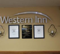 Western Inn San Diego Lobby