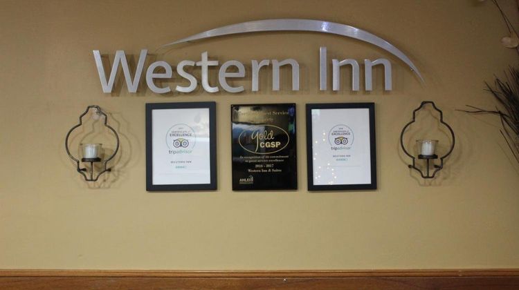 Western Inn San Diego Lobby