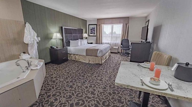 Paradise Inn & Suites Redwater Room