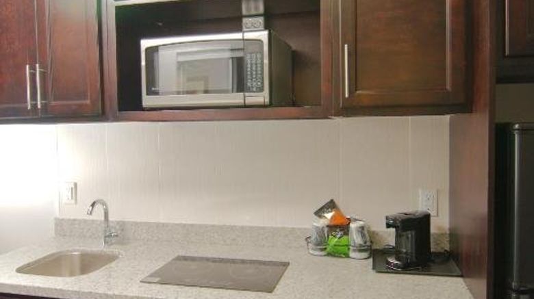 <b>Paradise Inn & Suites Redwater Room</b>. Images powered by <a href="https://www.leonardoworldwide.com/" title="Leonardo Worldwide" target="_blank">Leonardo</a>.
