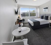 Quest Mawson Lakes Exterior
