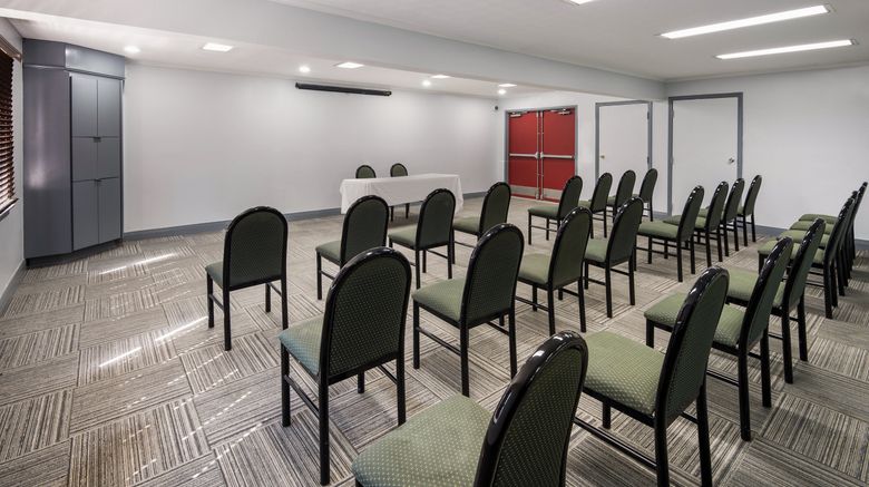 <b>Red Roof Inn & Suites Lexington-Hamburg Meeting</b>. Images powered by <a href="https://www.leonardoworldwide.com/" title="Leonardo Worldwide" target="_blank">Leonardo</a>.