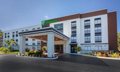 Holiday Inn Tampa North