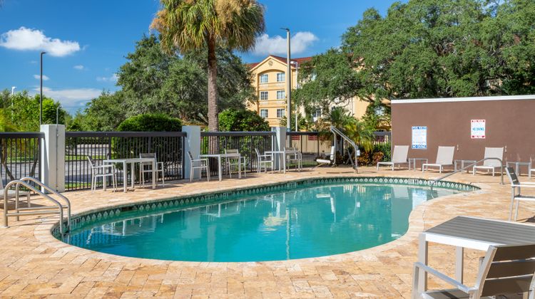 Holiday Inn Tampa North Pool