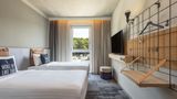 Moxy Simmern Room