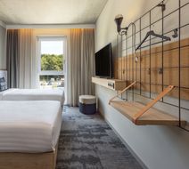 Moxy Simmern Room