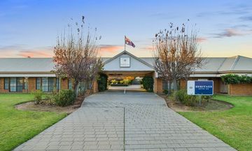 Heritage Motor Inn