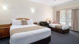 Heritage Motor Inn Room