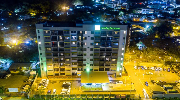 Holiday Inn Port Moresby Exterior