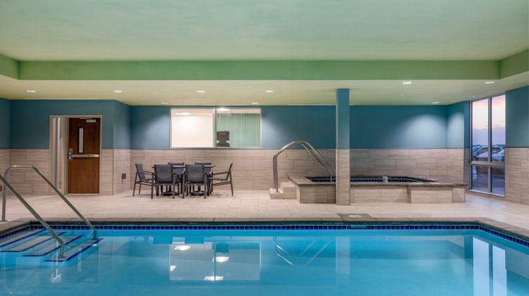 Holiday Inn Express & Suites Watertown Pool