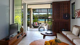 <b>InterContinental Fiji Golf Resort & Spa Suite</b>. Virtual Tours powered by <a href="https://www.leonardoworldwide.com/" title="Leonardo Worldwide" target="_blank">Leonardo</a>.