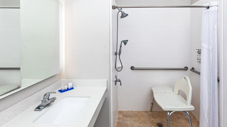 <b>Holiday Inn Express & Suites Lafayette-S Room</b>. Images powered by <a href="https://www.leonardoworldwide.com/" title="Leonardo Worldwide" target="_blank">Leonardo</a>.