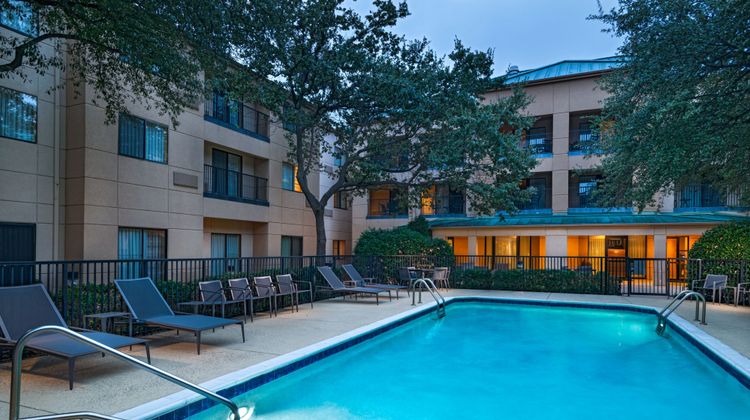 Courtyard by Marriott Legacy Recreation