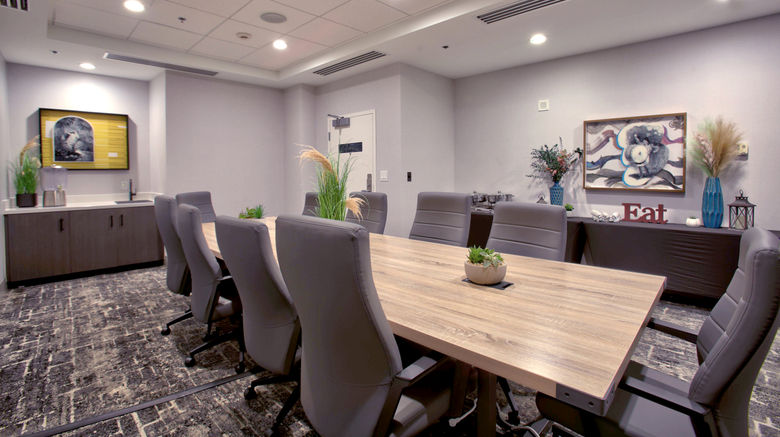 <b>Hotel Indigo New Orleans French Quarter Meeting</b>. Images powered by <a href="https://www.leonardoworldwide.com/" title="Leonardo Worldwide" target="_blank">Leonardo</a>.
