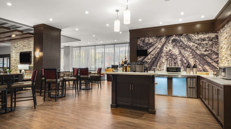 <b>Staybridge Suites Downtown-Lake Union Lobby</b>. Images powered by <a href="https://www.leonardoworldwide.com/" title="Leonardo Worldwide" target="_blank">Leonardo</a>.