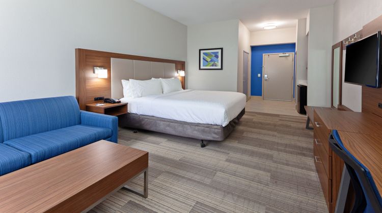 Holiday Inn Express Mira Mesa Room
