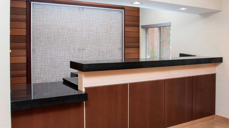 Fairfield Inn & Suites Dayton South Lobby