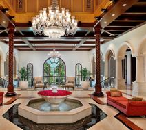 The Ritz-Carlton, Dubai Lobby