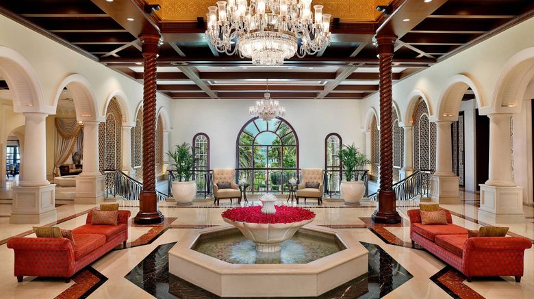 <b>The Ritz-Carlton, Dubai Lobby</b>. Images powered by <a href="https://www.leonardoworldwide.com/" title="Leonardo Worldwide" target="_blank">Leonardo</a>.