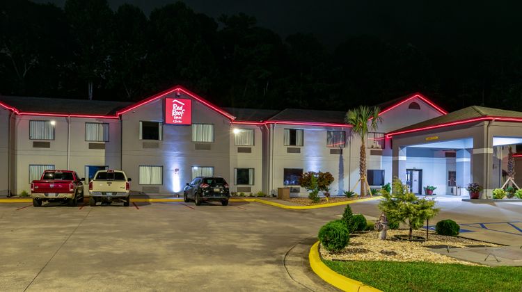 Red Roof Inn & Suites Carrollton-West GA Exterior