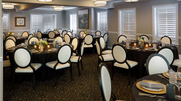 Ambassador Hotel Tulsa, Autograph Coll Meeting