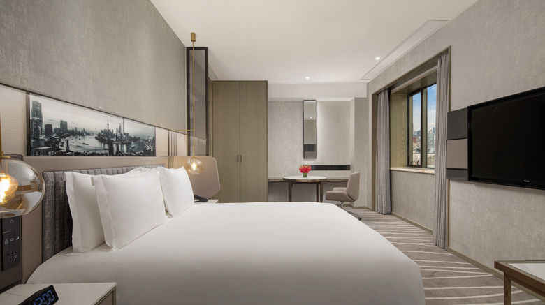 <b>Crowne Plaza Shanghai Nanjing Road Suite</b>. Images powered by <a href="https://www.leonardoworldwide.com/" title="Leonardo Worldwide" target="_blank">Leonardo</a>.