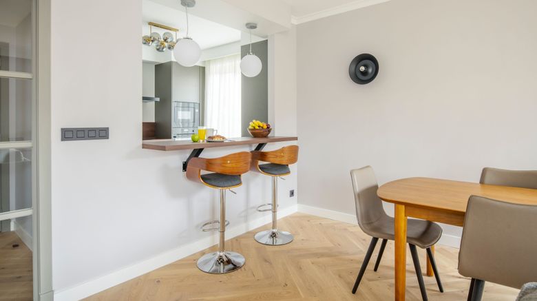 <b>Marriott Exec Apts European Quarters Suite</b>. Images powered by <a href="https://www.leonardoworldwide.com/" title="Leonardo Worldwide" target="_blank">Leonardo</a>.