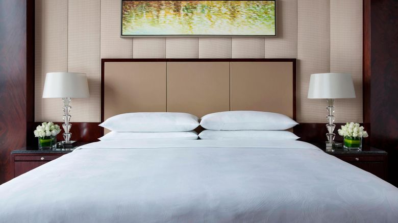 <b>JW Marriott Hotel Chongqing Room</b>. Images powered by <a href="https://www.leonardoworldwide.com/" title="Leonardo Worldwide" target="_blank">Leonardo</a>.