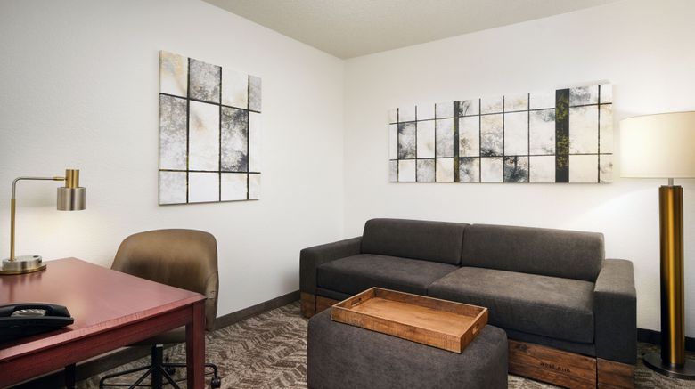 <b>SpringHill Suites Boulder Longmont Room</b>. Images powered by <a href="https://www.leonardoworldwide.com/" title="Leonardo Worldwide" target="_blank">Leonardo</a>.