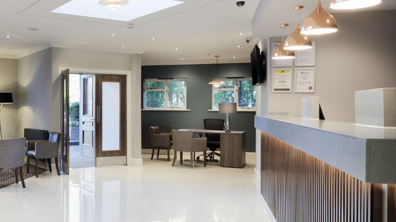 <b>Sketchley Grange Hotel Lobby</b>. Images powered by <a href="https://www.leonardoworldwide.com/" title="Leonardo Worldwide" target="_blank">Leonardo</a>.