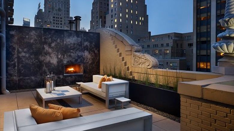 AKA Central Park Exterior. Images powered by <a href="https://www.leonardoworldwide.com" target="_blank" rel="noopener">Leonardo</a>.