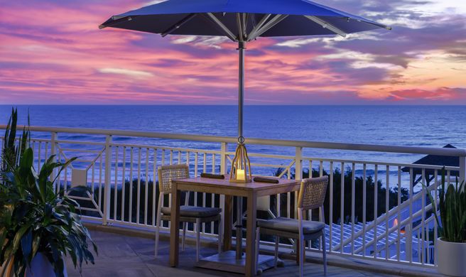 Lumina on Wrightsville Beach Holiday Inn Exterior