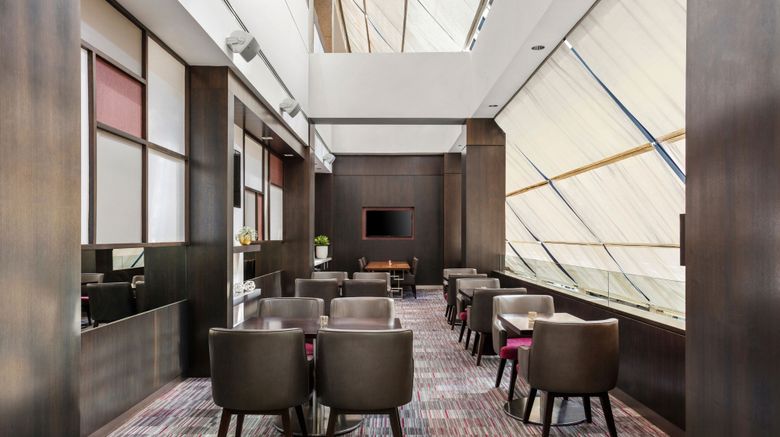 <b>Boston Marriott Cambridge Restaurant</b>. Images powered by <a href="https://www.leonardoworldwide.com/" title="Leonardo Worldwide" target="_blank">Leonardo</a>.