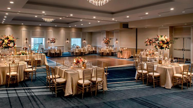 Newport Marriott Hotel & Spa Ballroom