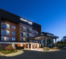 Courtyard Burlington Exterior