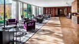 Sheraton Toronto Arpt Hotel & Conf Ctr Exterior