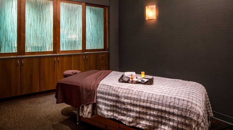 <b>Gaylord Palms Resort & Convention Center Spa</b>. Images powered by <a href=https://www.travelagewest.com/Hotels/Kissimmee-FL/