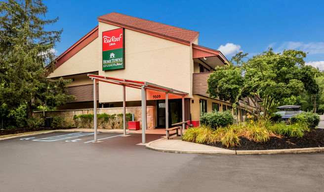 Red Roof Inn Princeton-Ewing Exterior
