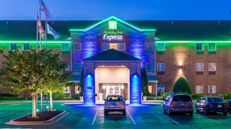Holiday Inn Express Annapolis E Kent Is Exterior
