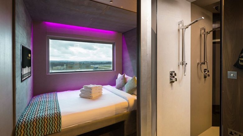<b>Bloc Hotel Gatwick Airport Room</b>. Images powered by <a href="https://www.leonardoworldwide.com/" title="Leonardo Worldwide" target="_blank">Leonardo</a>.