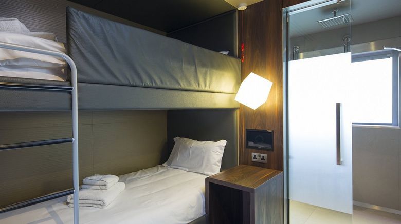 <b>Bloc Hotel Gatwick Airport Room</b>. Images powered by <a href="https://www.leonardoworldwide.com/" title="Leonardo Worldwide" target="_blank">Leonardo</a>.