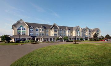 Loyalist Country Inn & Conference Centre